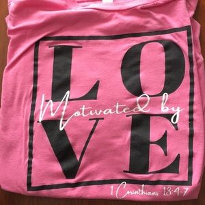 Women’s T shirt